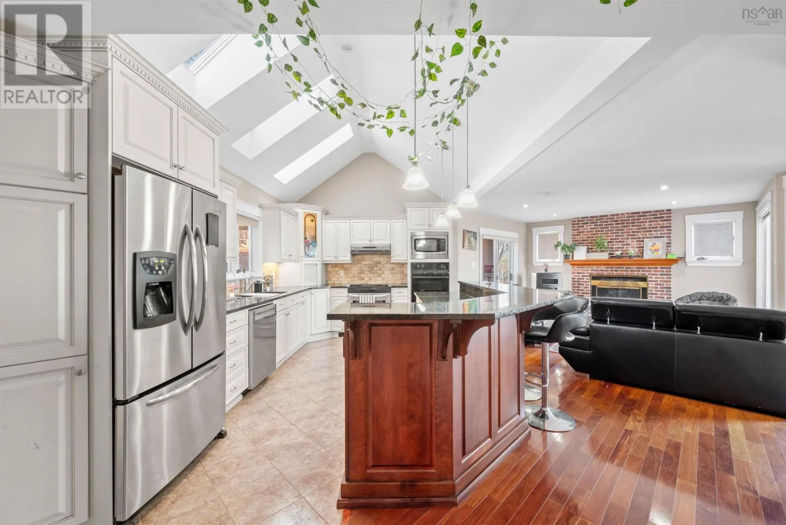 20 Watervista Lane