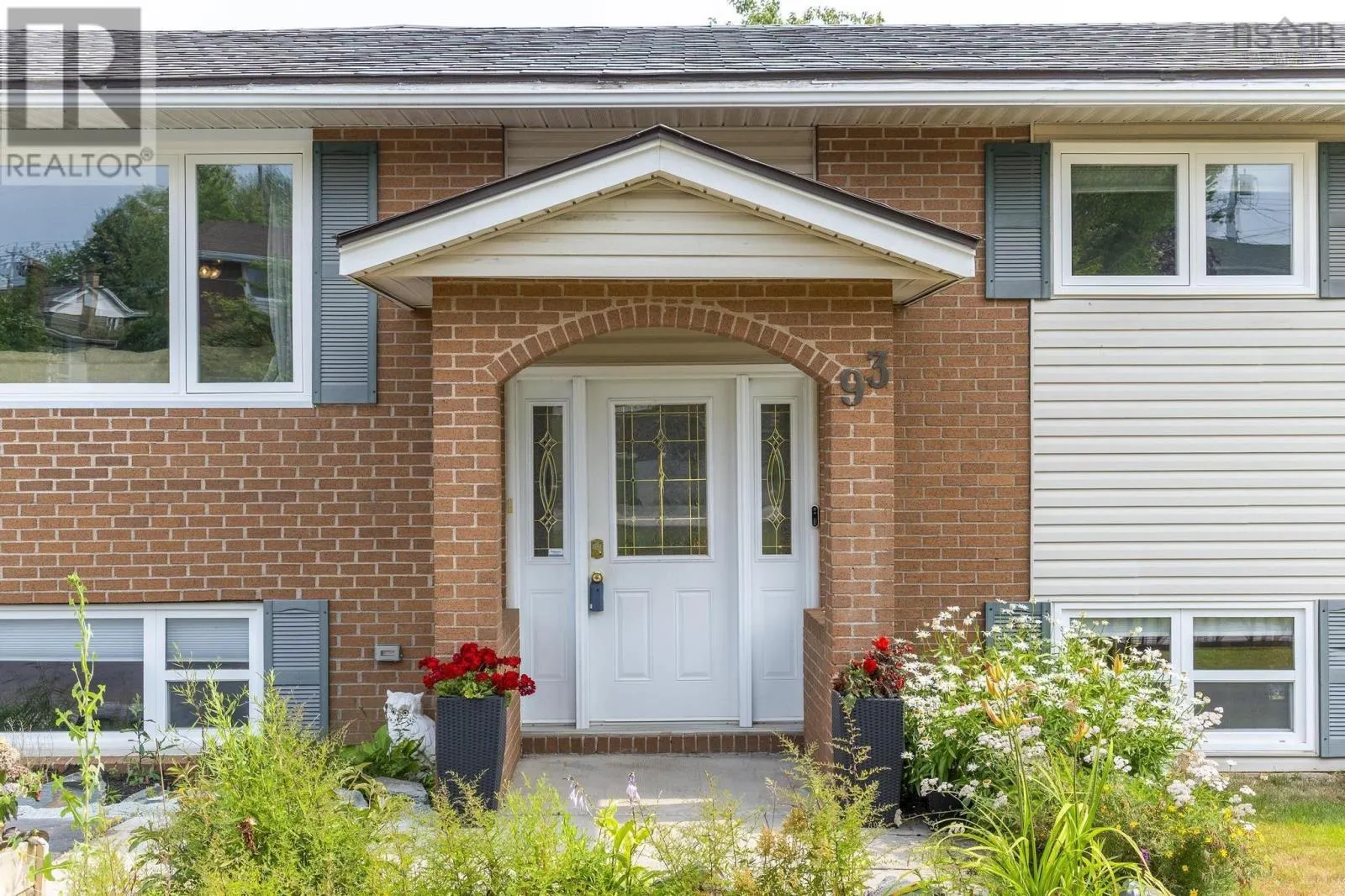 93 Hannebury Drive