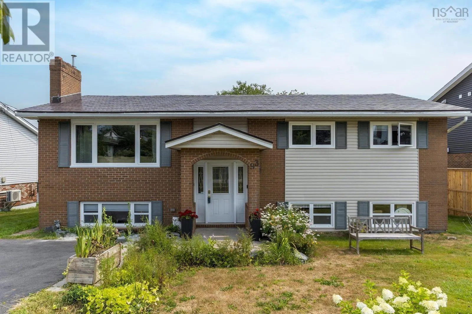 93 Hannebury Drive