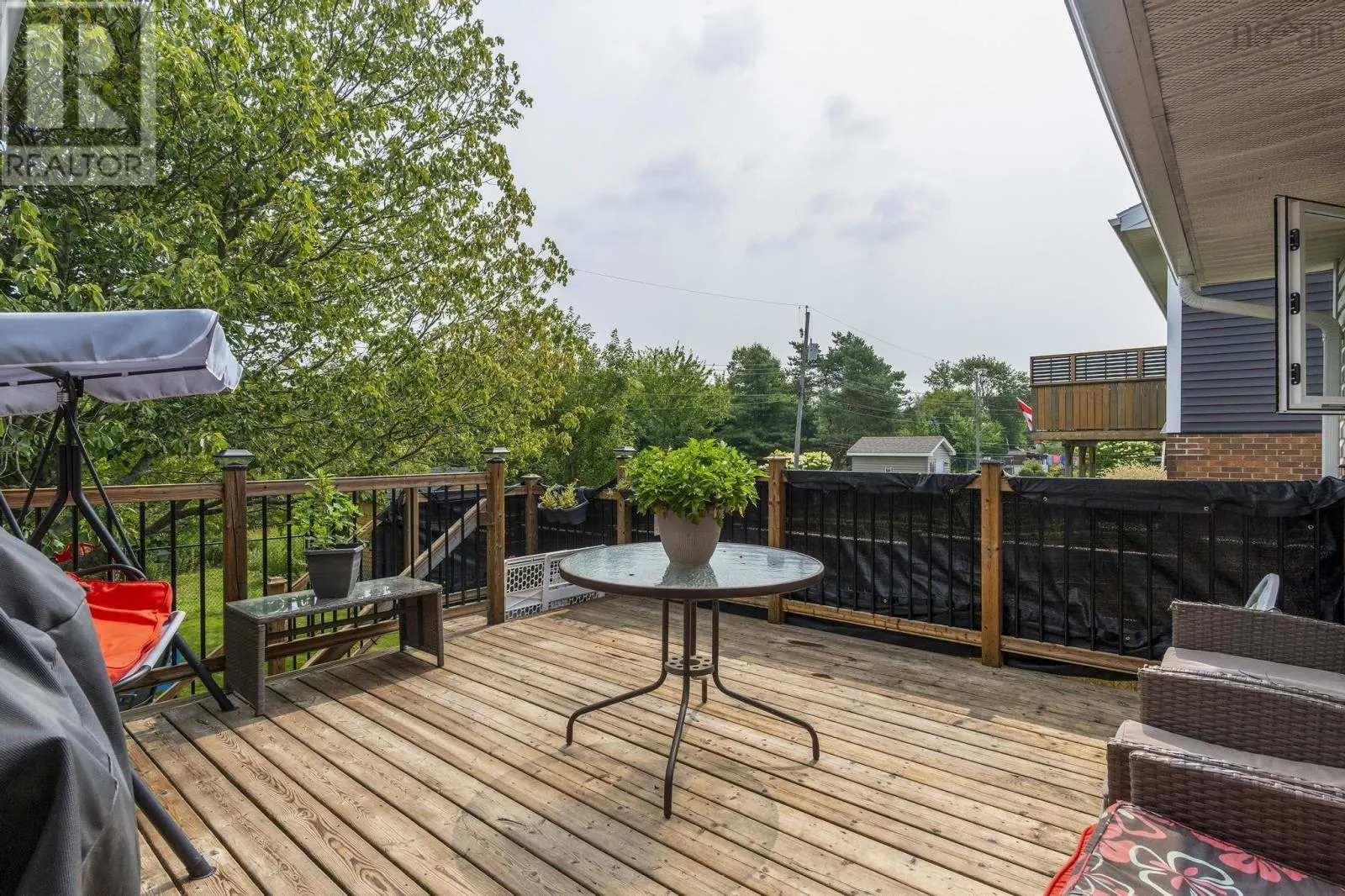 93 Hannebury Drive