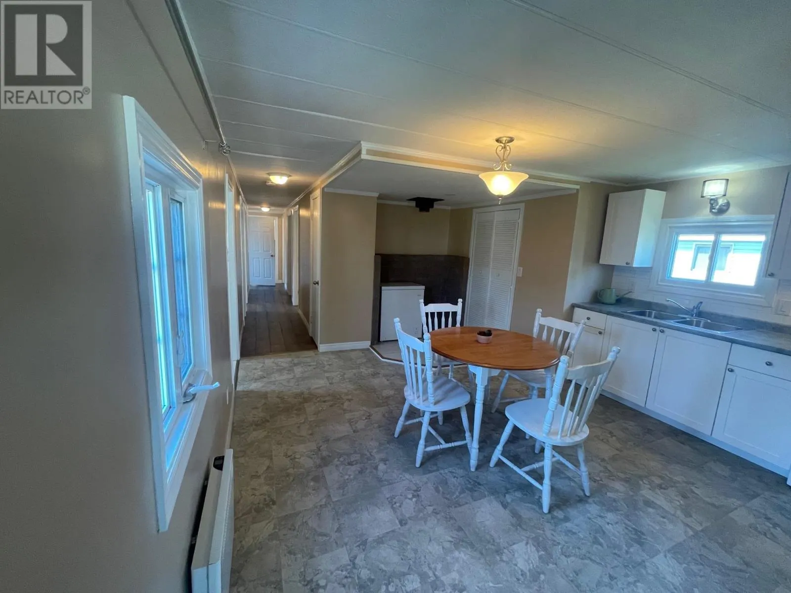 16 West Drive