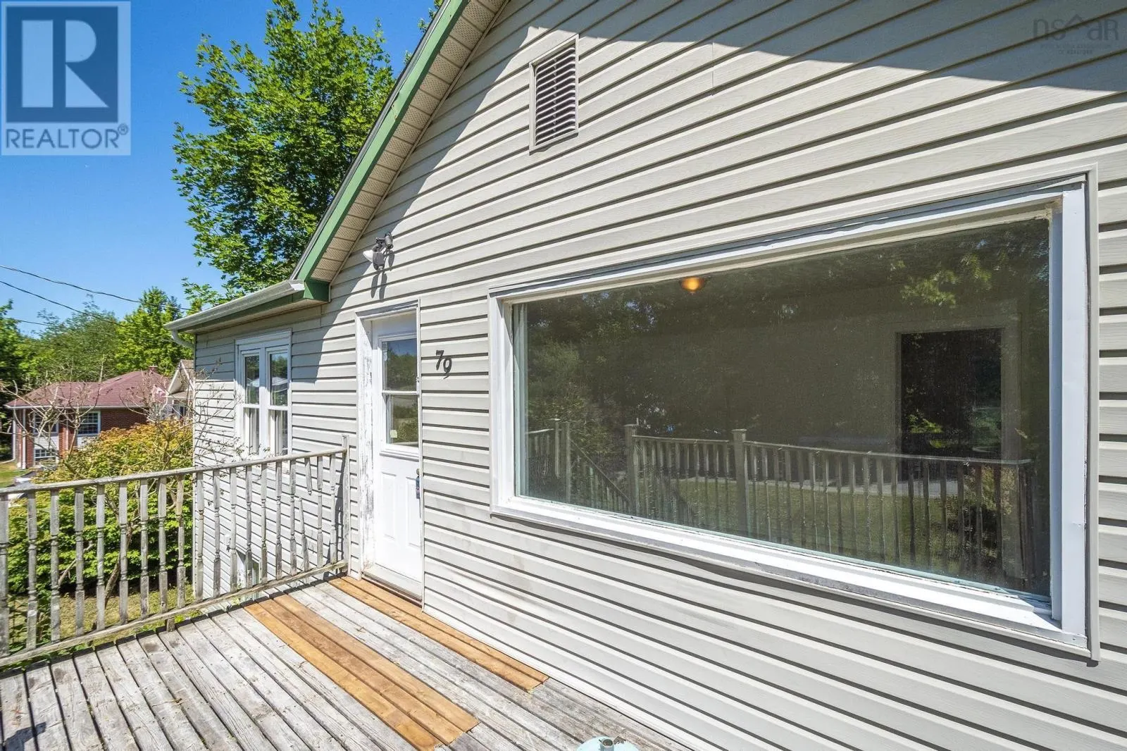 79 Mountain Avenue