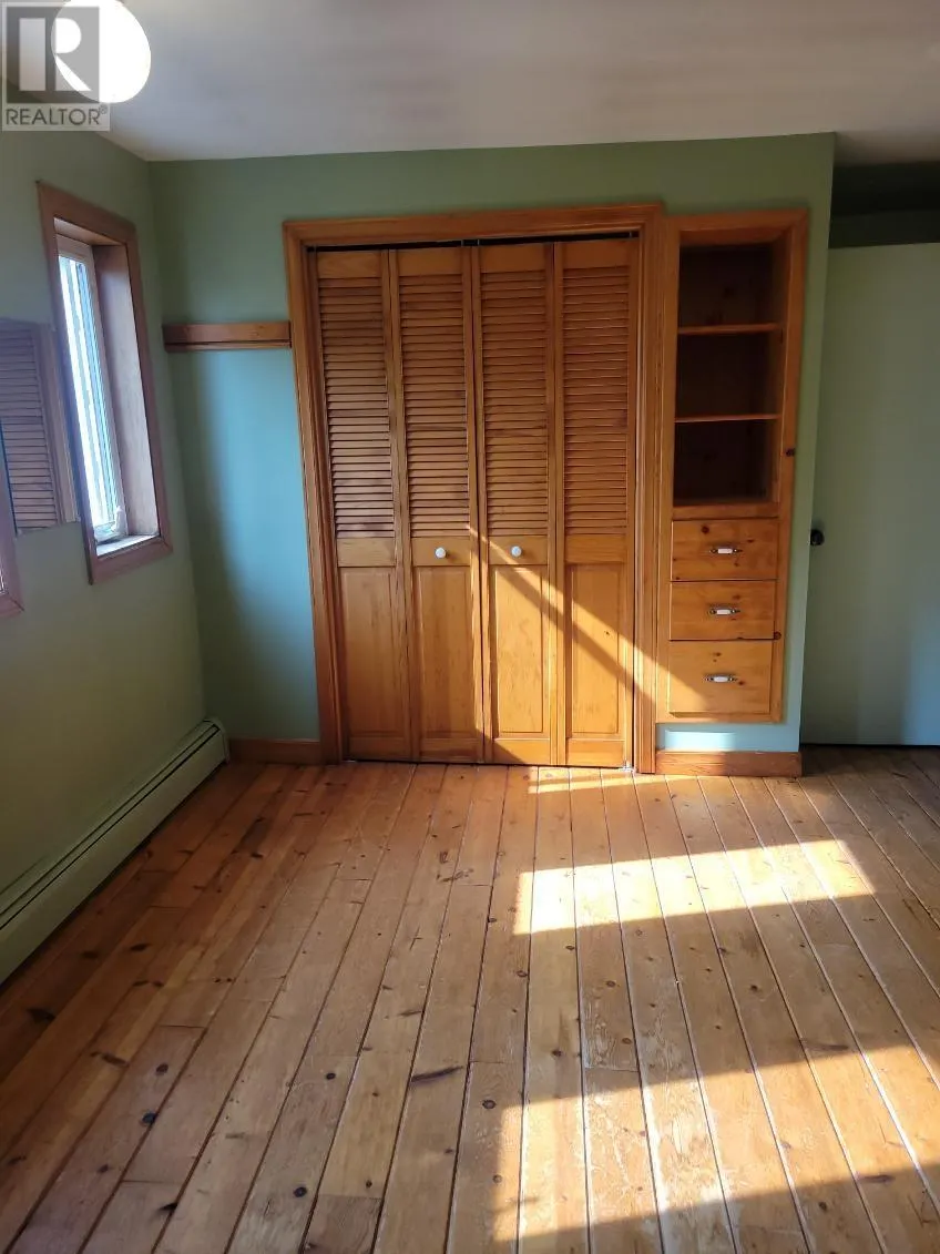 417 Earnscliffe Road
