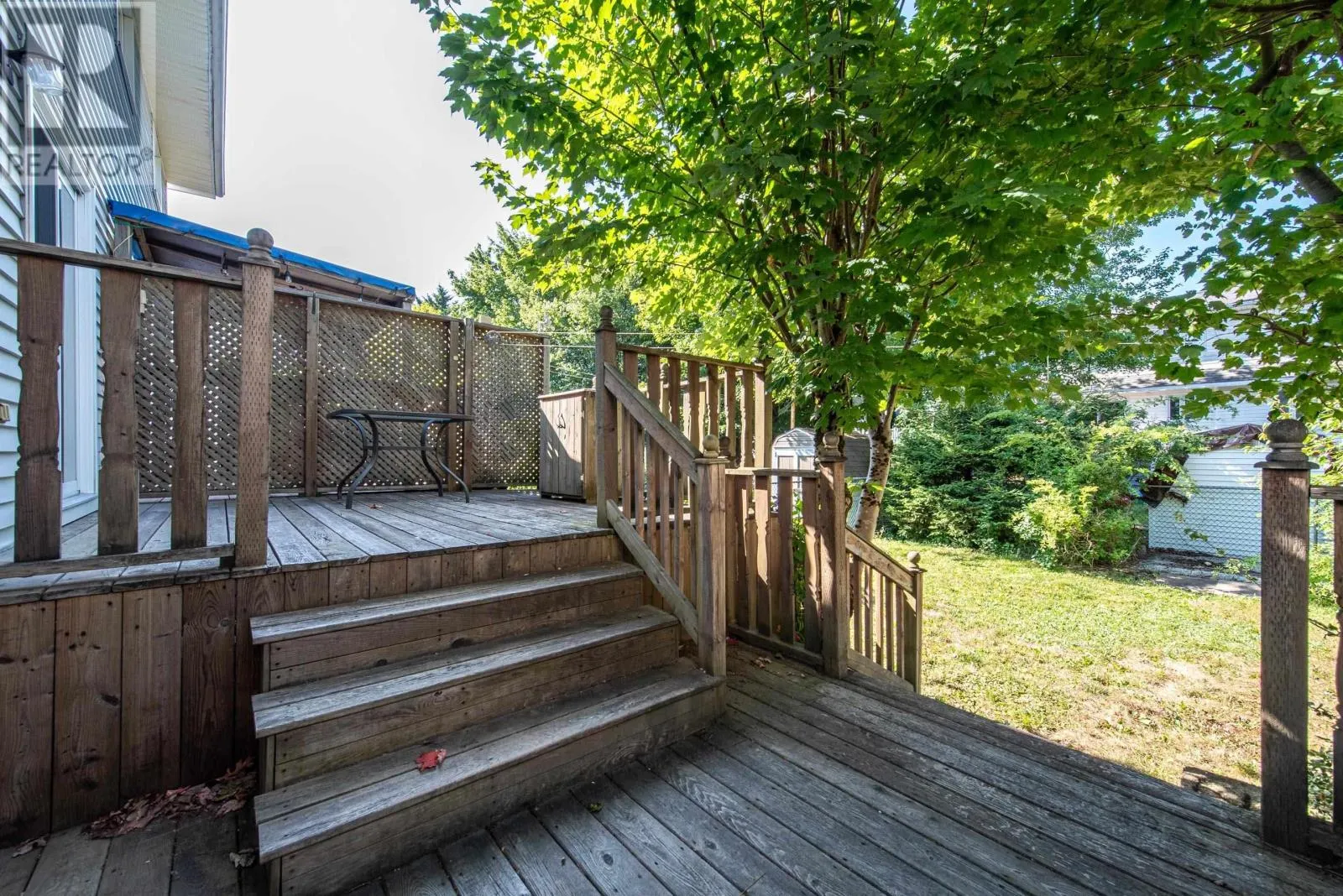 6 Venice Court