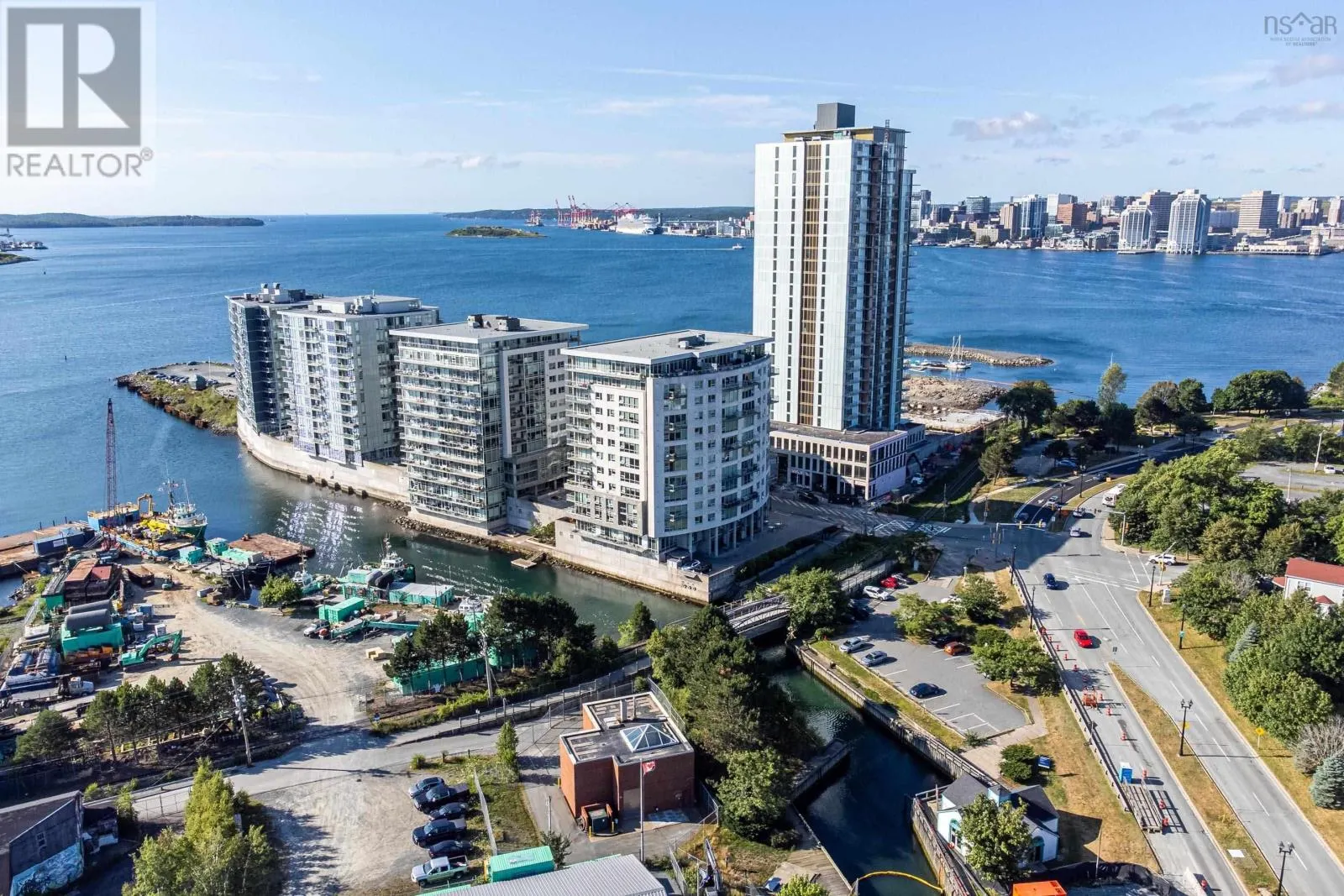 506 15 Kings Wharf Place