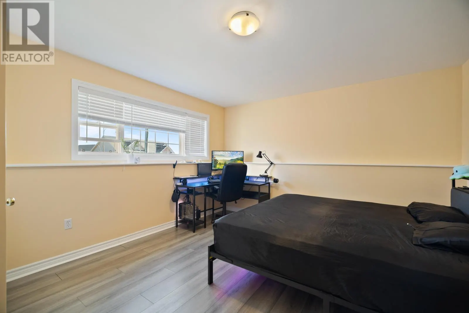 48 Picton Beete Crescent
