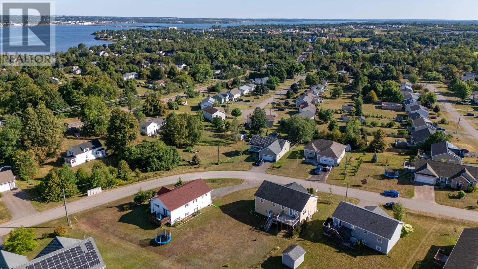 48 Picton Beete Crescent