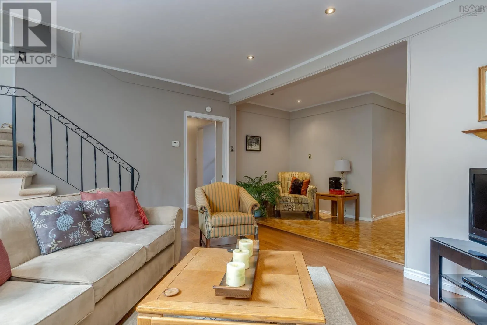 15 Landrace Crescent