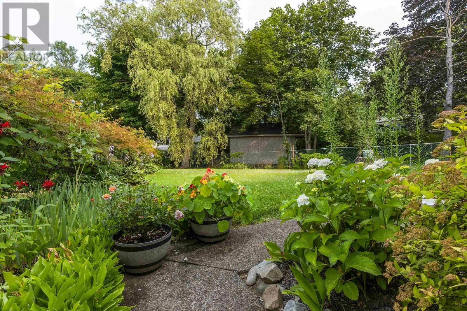 15 Landrace Crescent