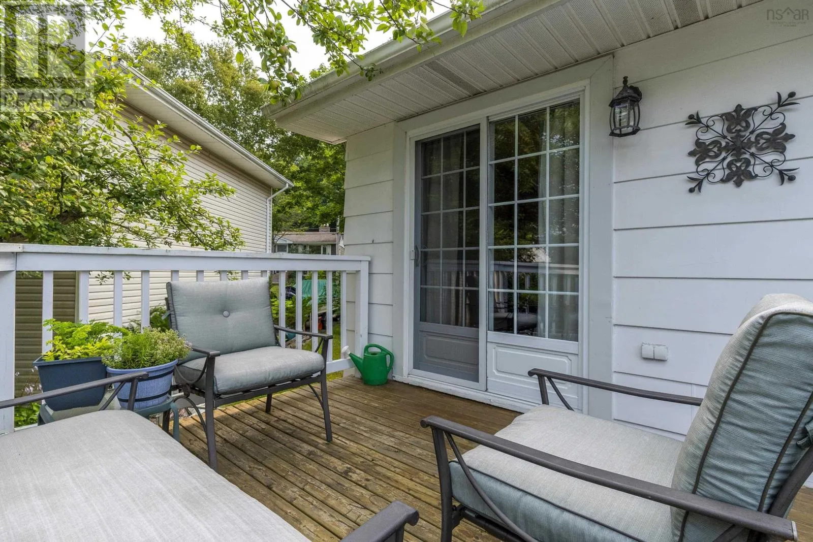 15 Landrace Crescent