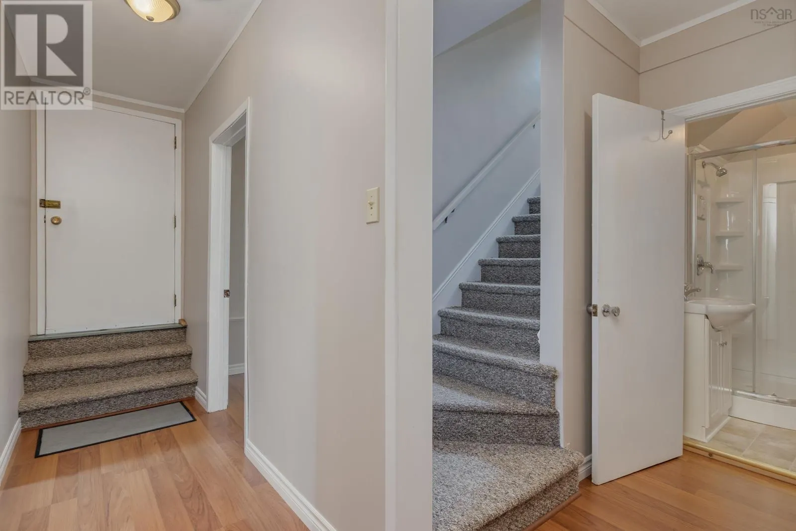 15 Landrace Crescent