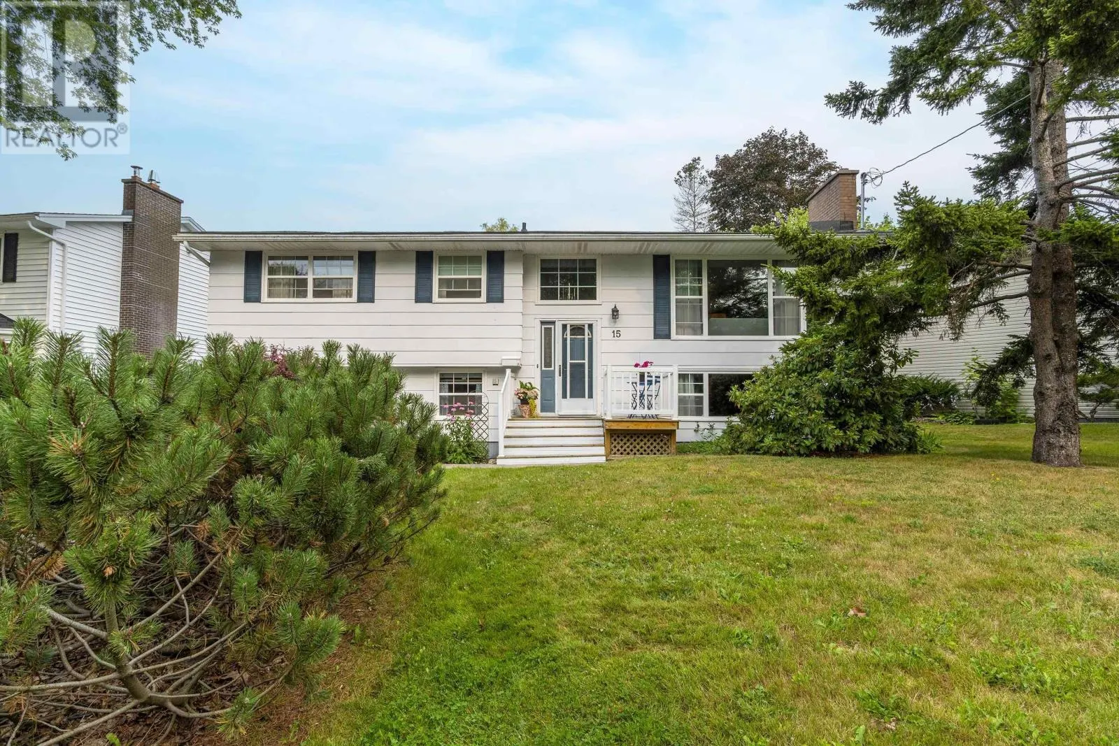 15 Landrace Crescent
