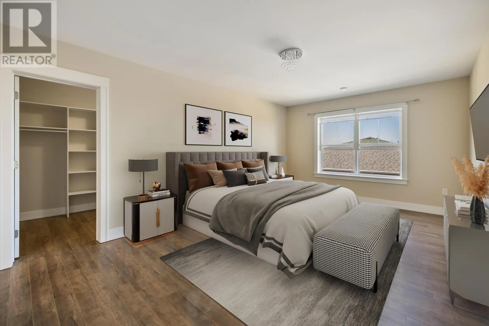 301 208 Shakespeare Drive