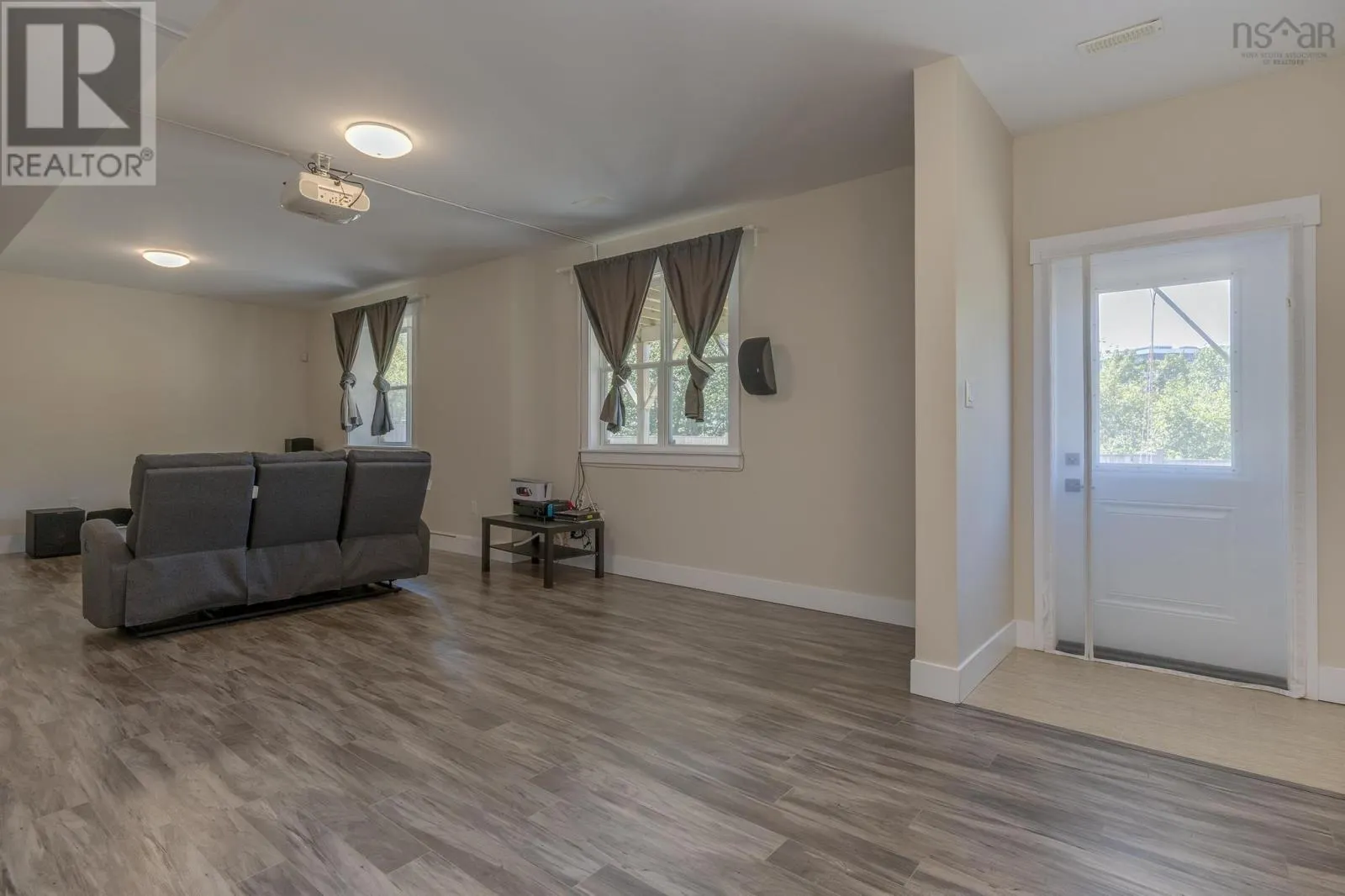 296 Transom Drive