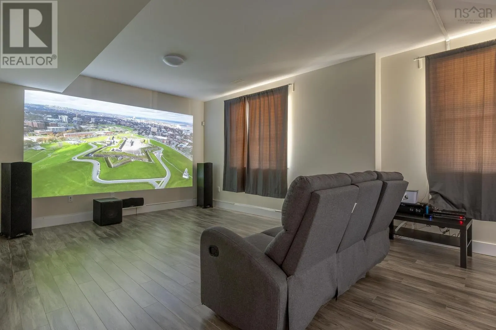 296 Transom Drive