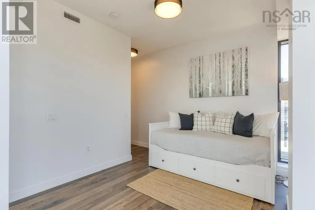 1903 1650 Granville Street