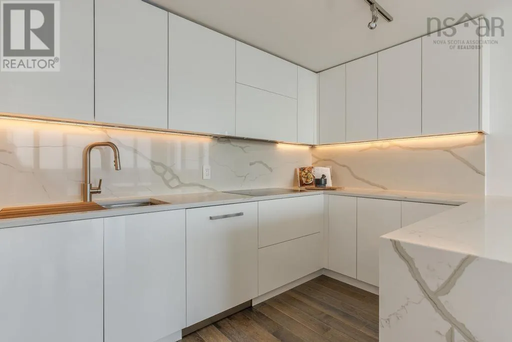 1903 1650 Granville Street