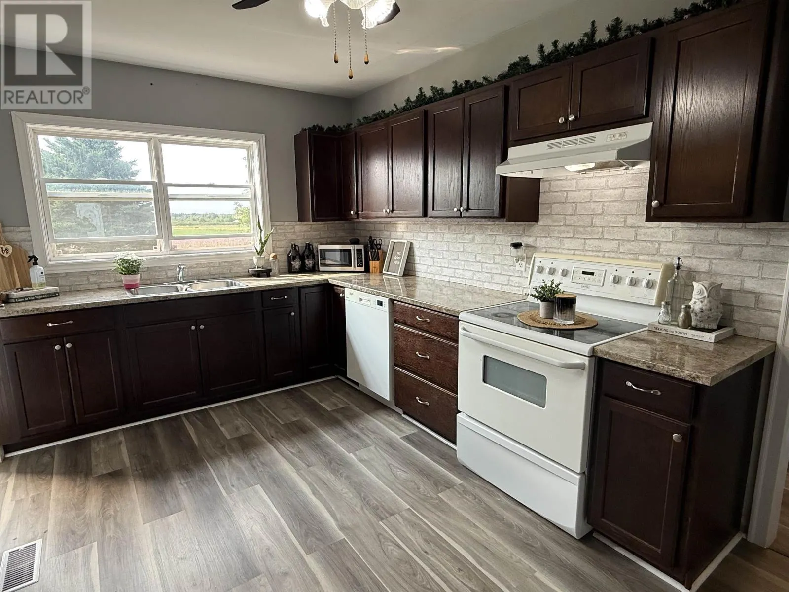 2351 O'Leary Road|RTE 142