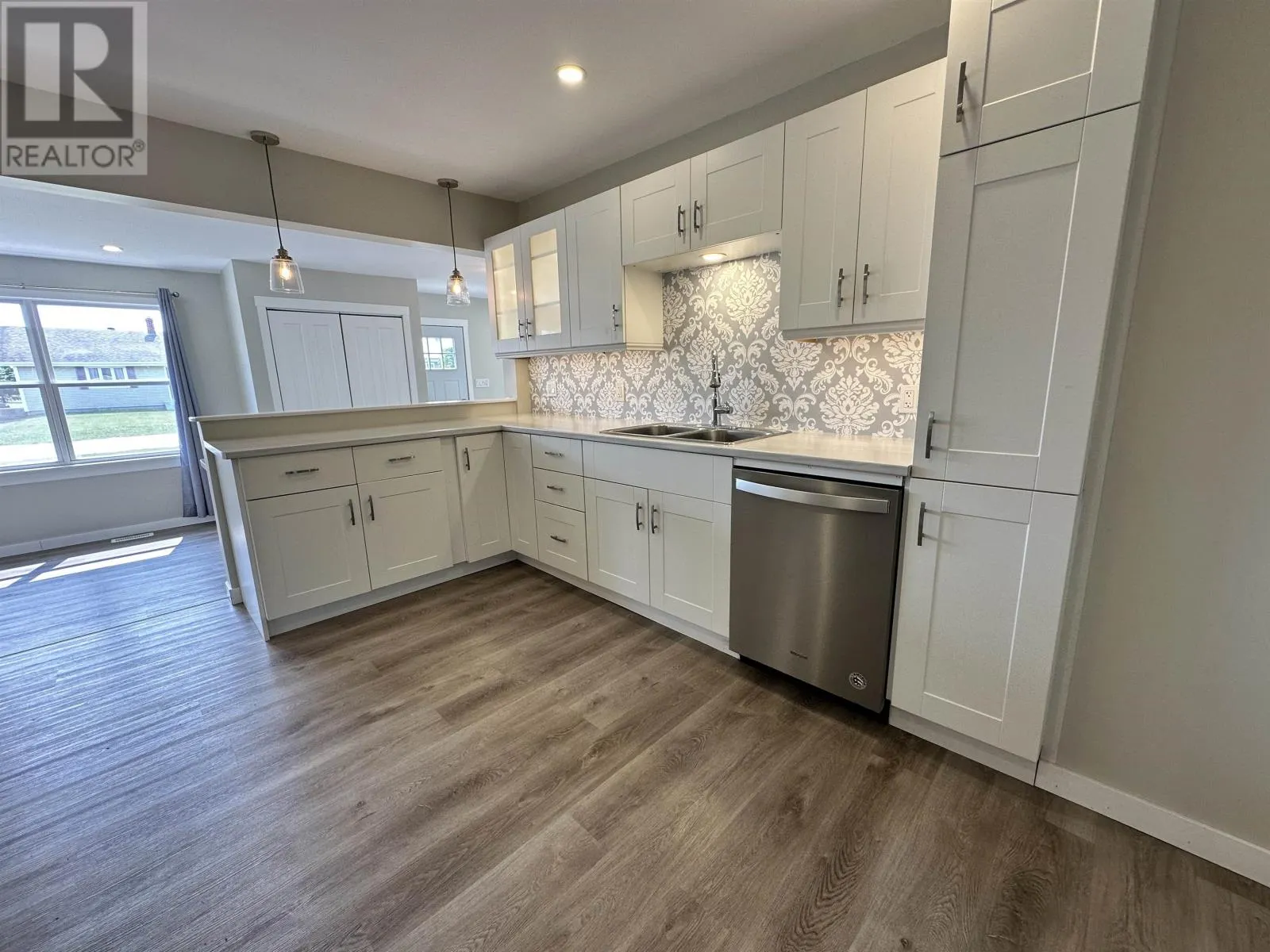 389 Highland Avenue