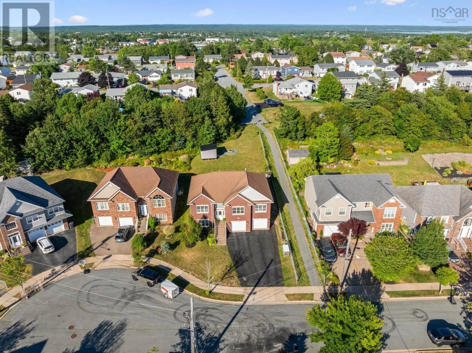 61 Havenbrook Hill