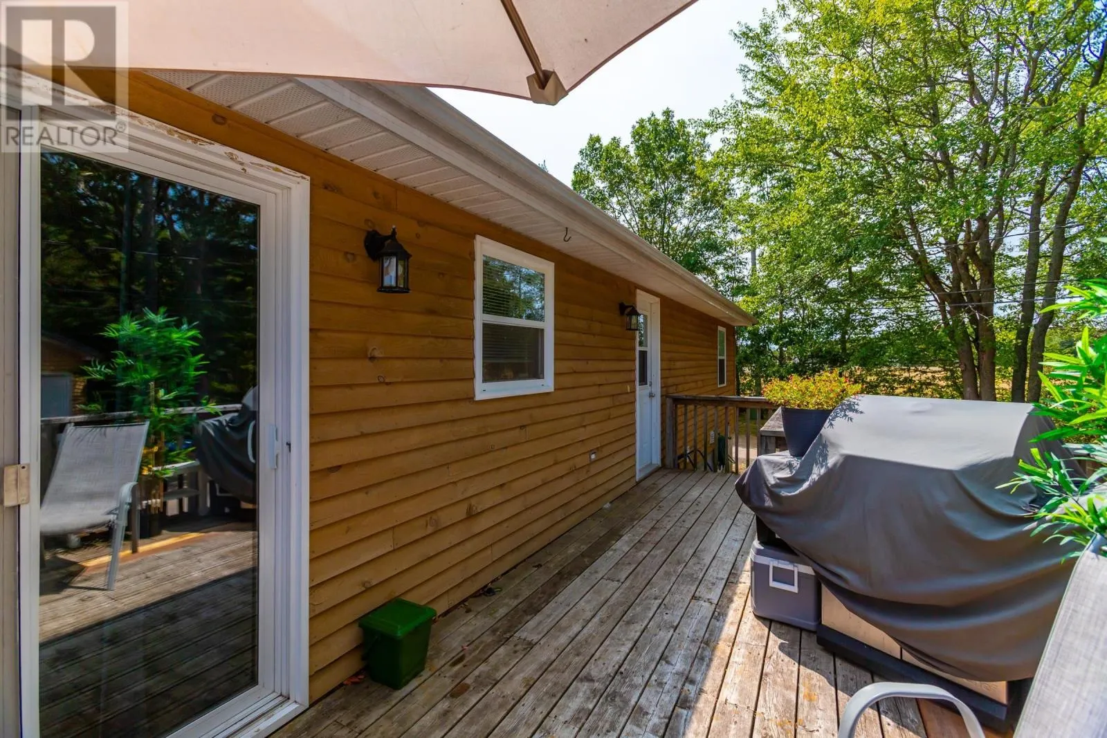 1 Pinecrest Drive