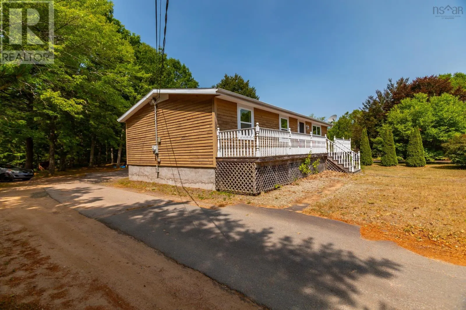 1 Pinecrest Drive
