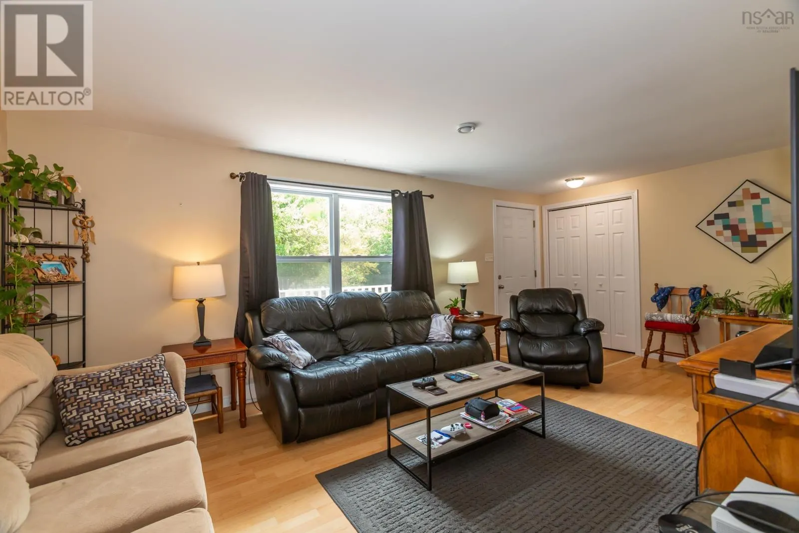 1 Pinecrest Drive