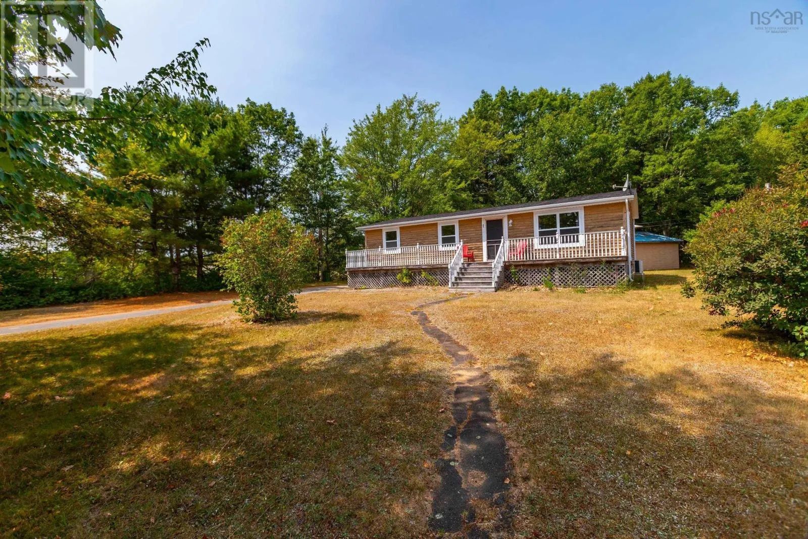 1 Pinecrest Drive