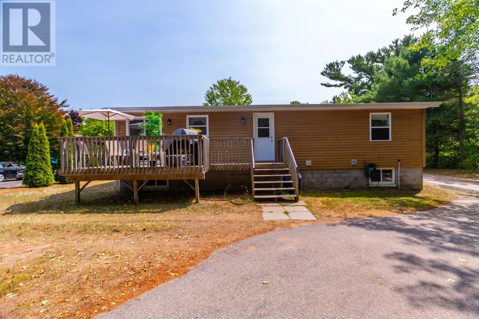 1 Pinecrest Drive