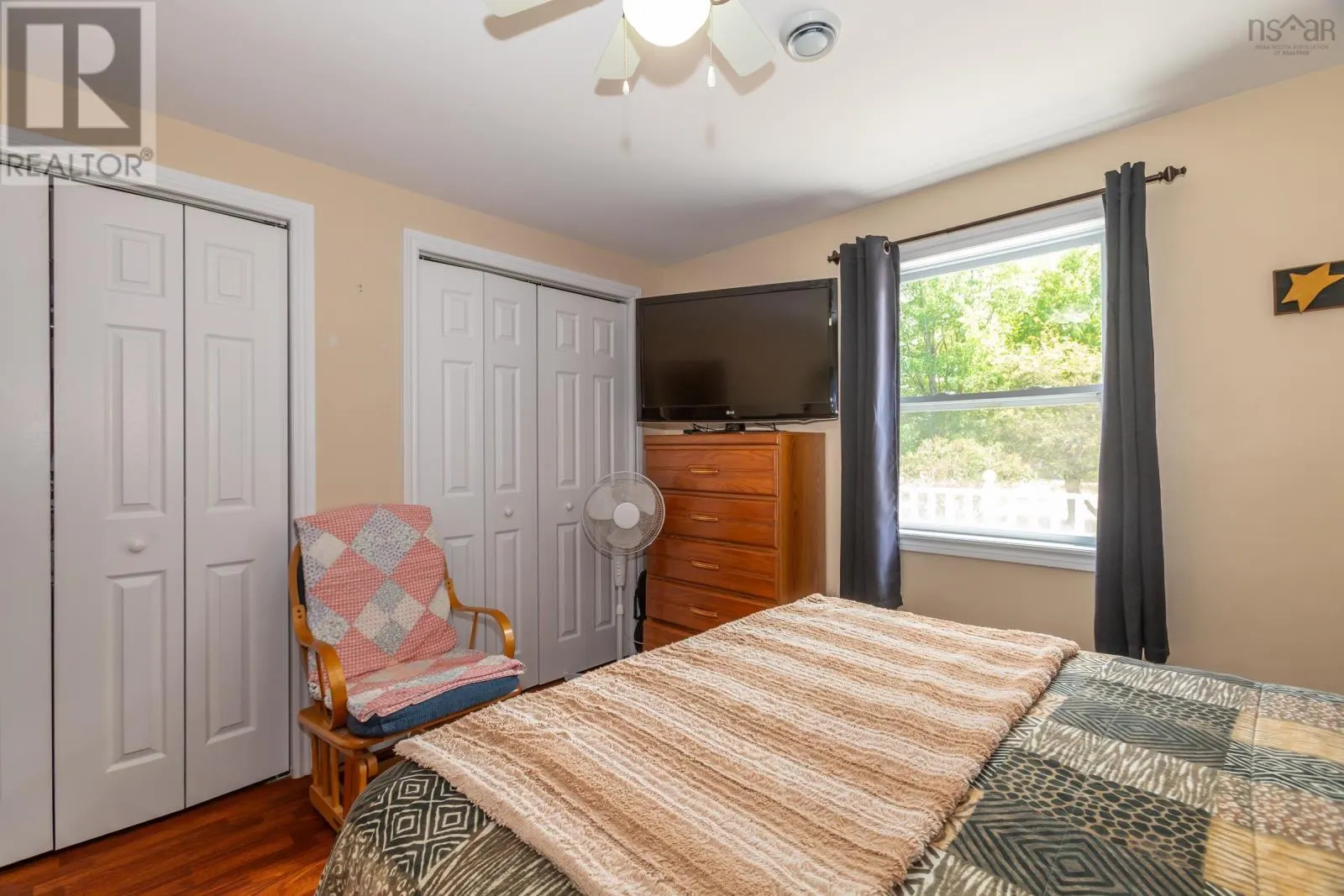 1 Pinecrest Drive
