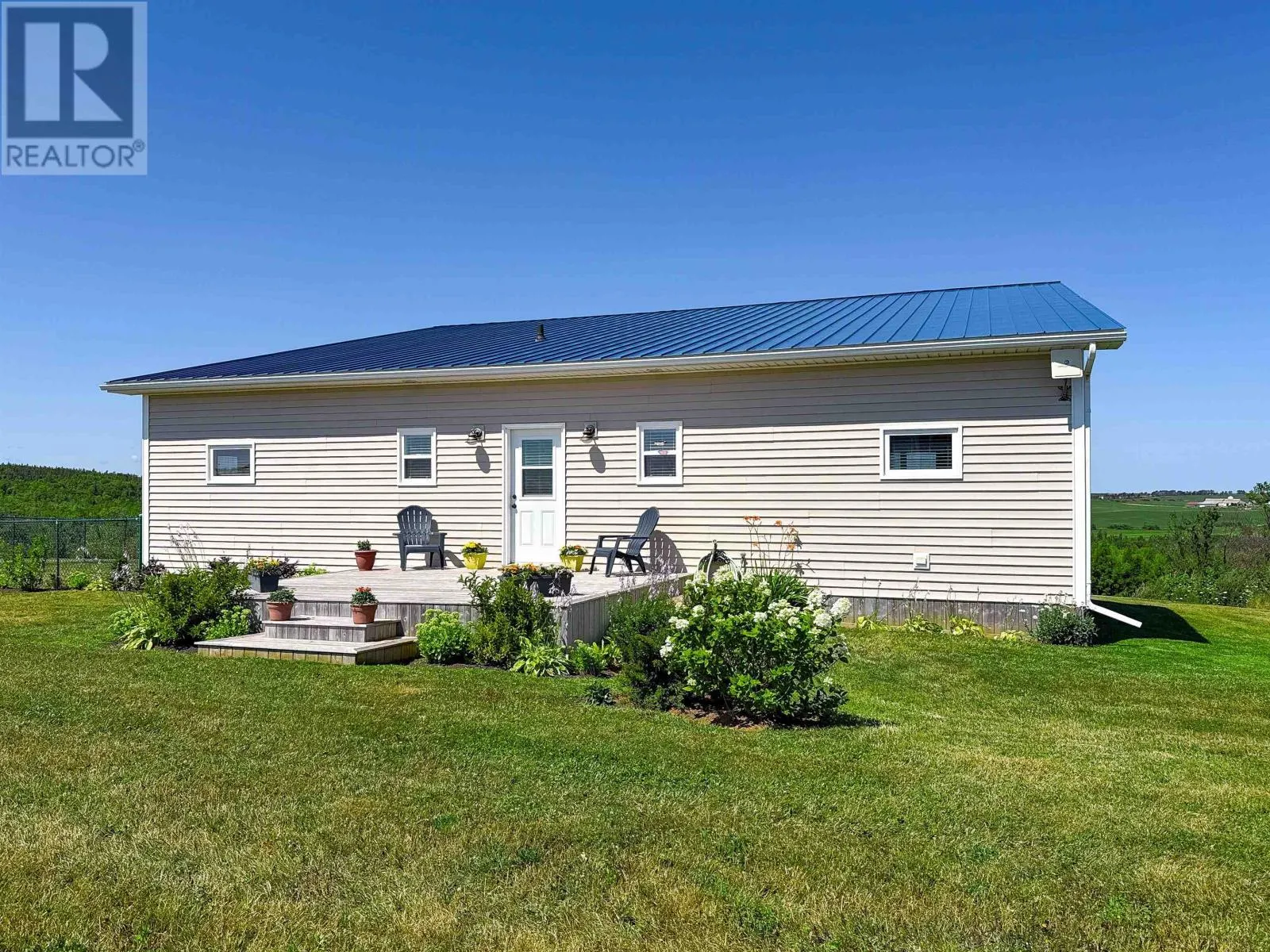 223 Camelot Road