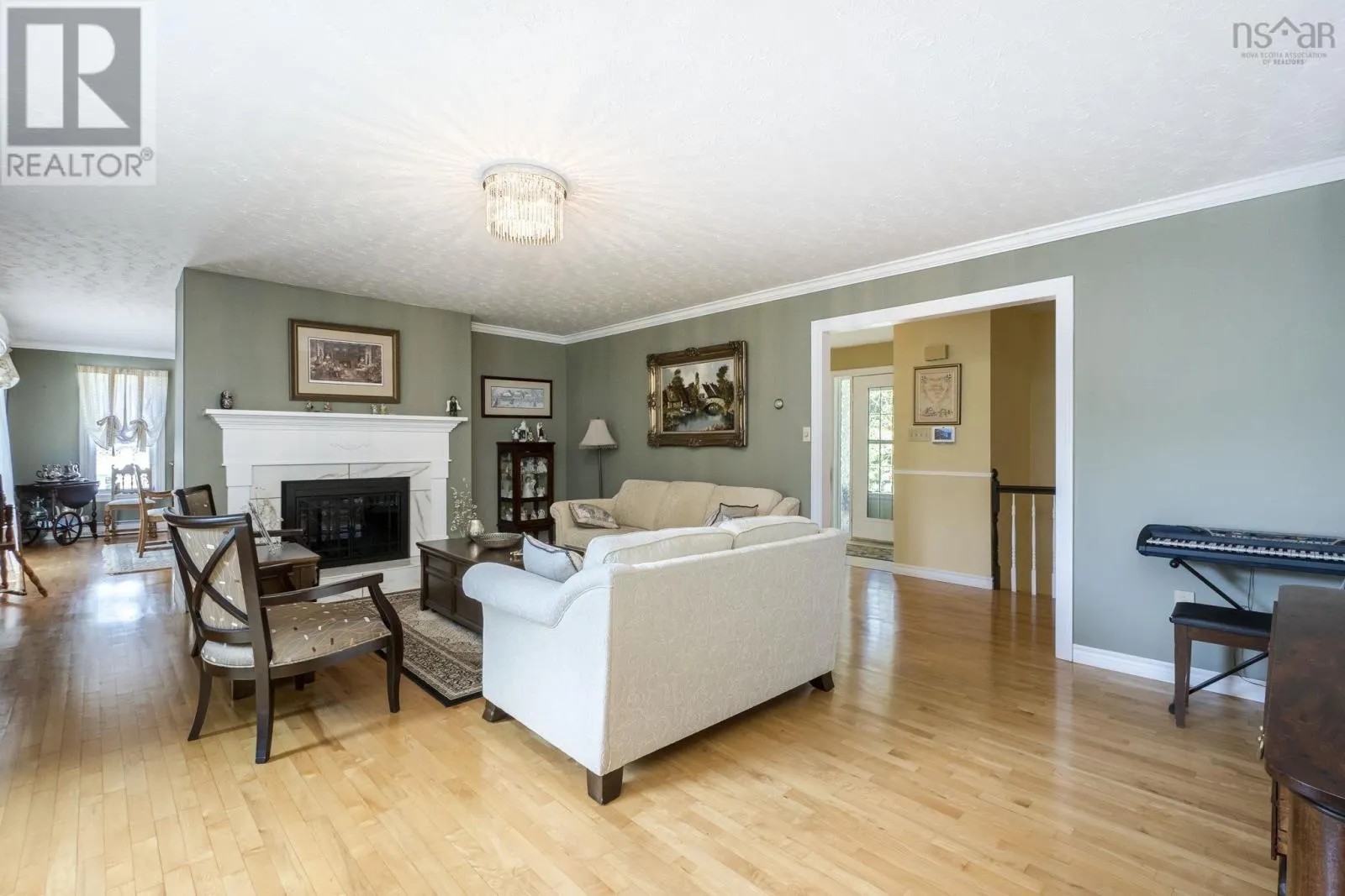 180 Rockmanor Drive