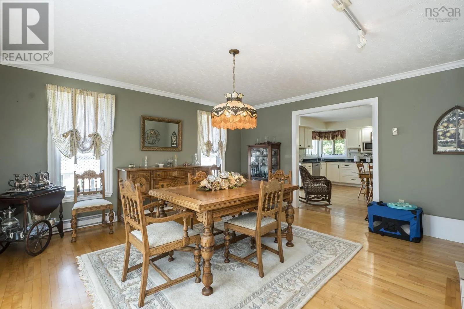180 Rockmanor Drive