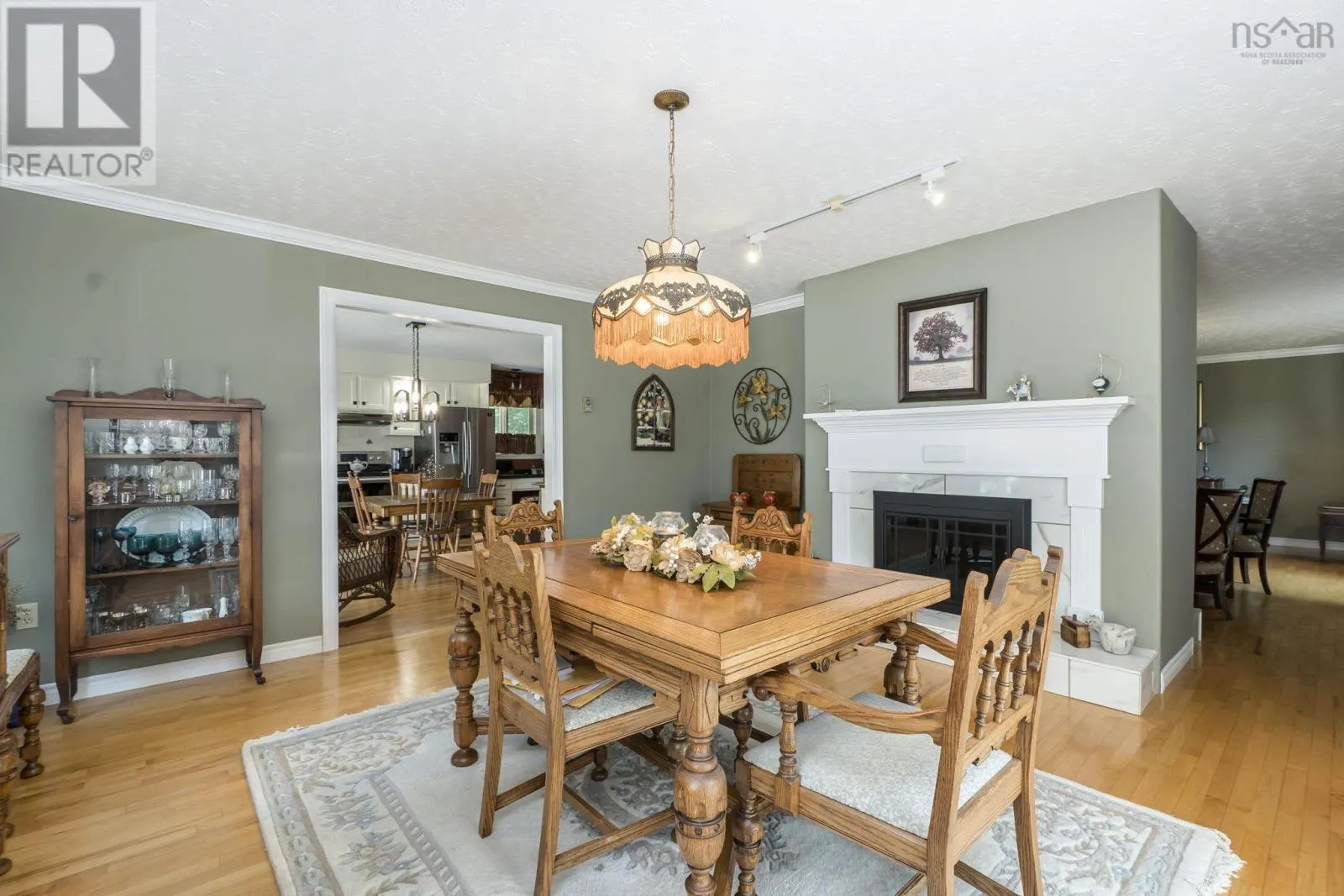 180 Rockmanor Drive