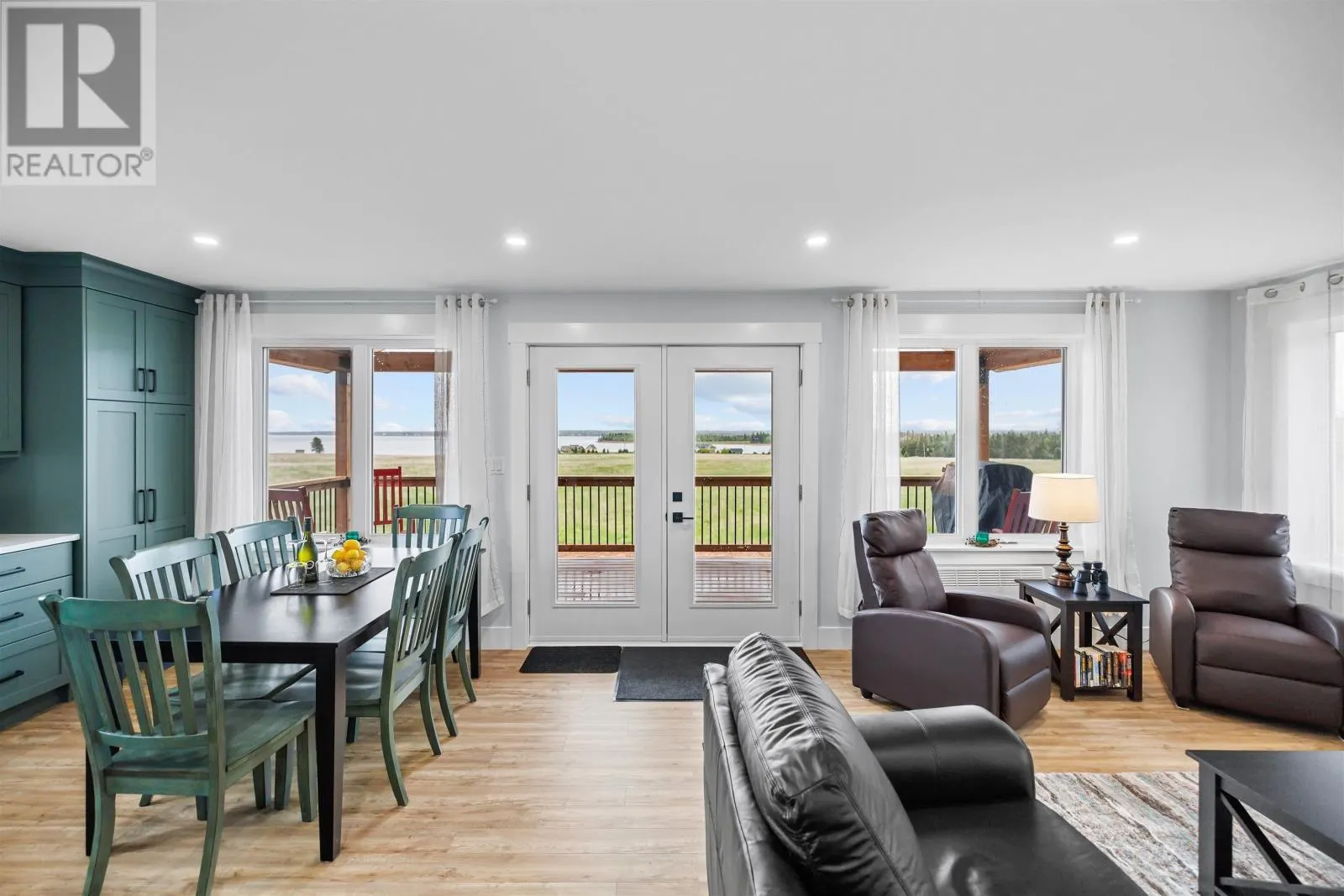236 Blackett Road