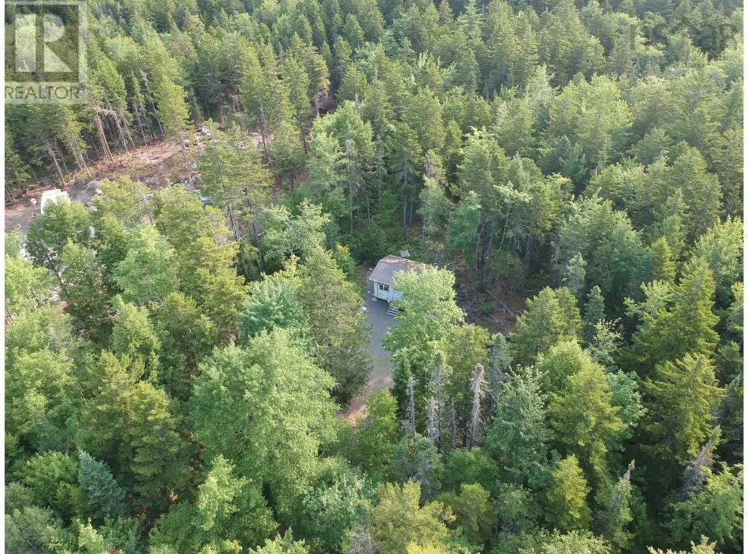 373 Armstrong Lake West Road