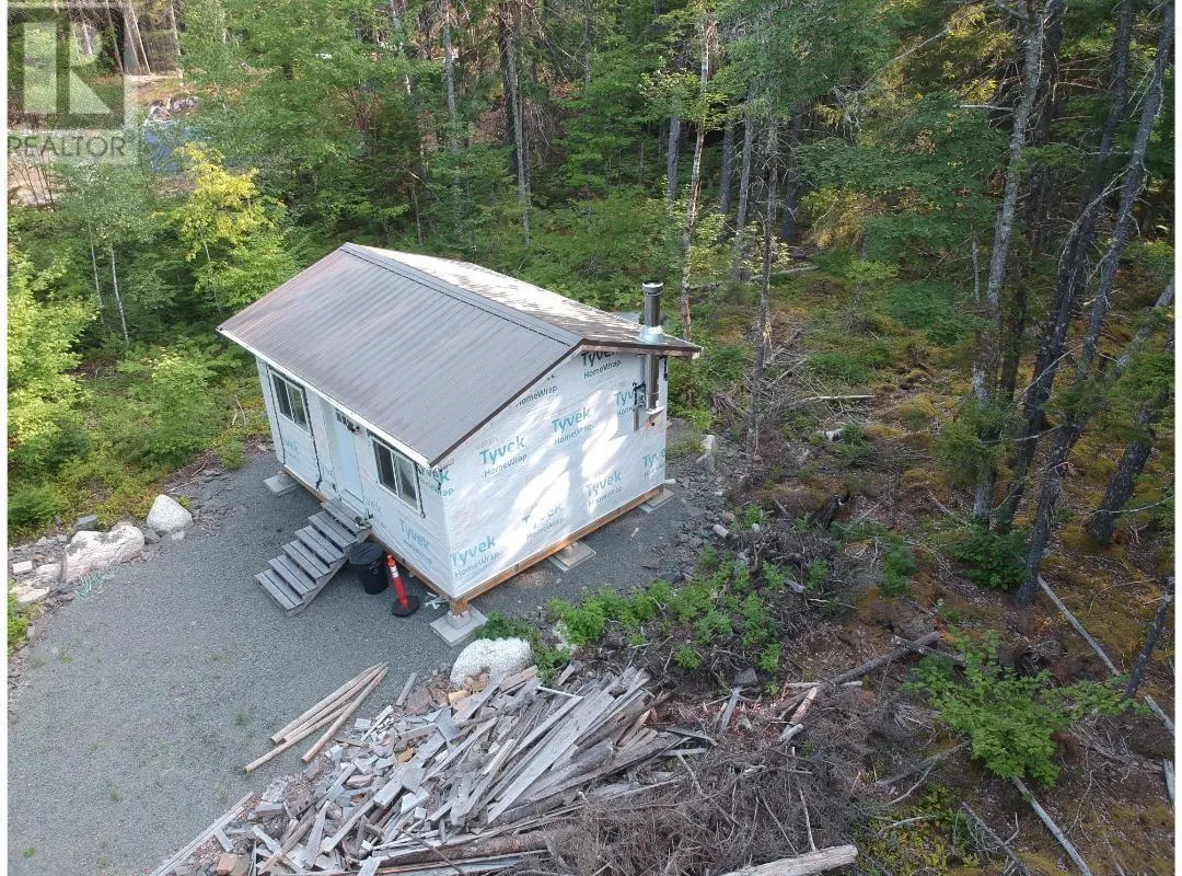 373 Armstrong Lake West Road