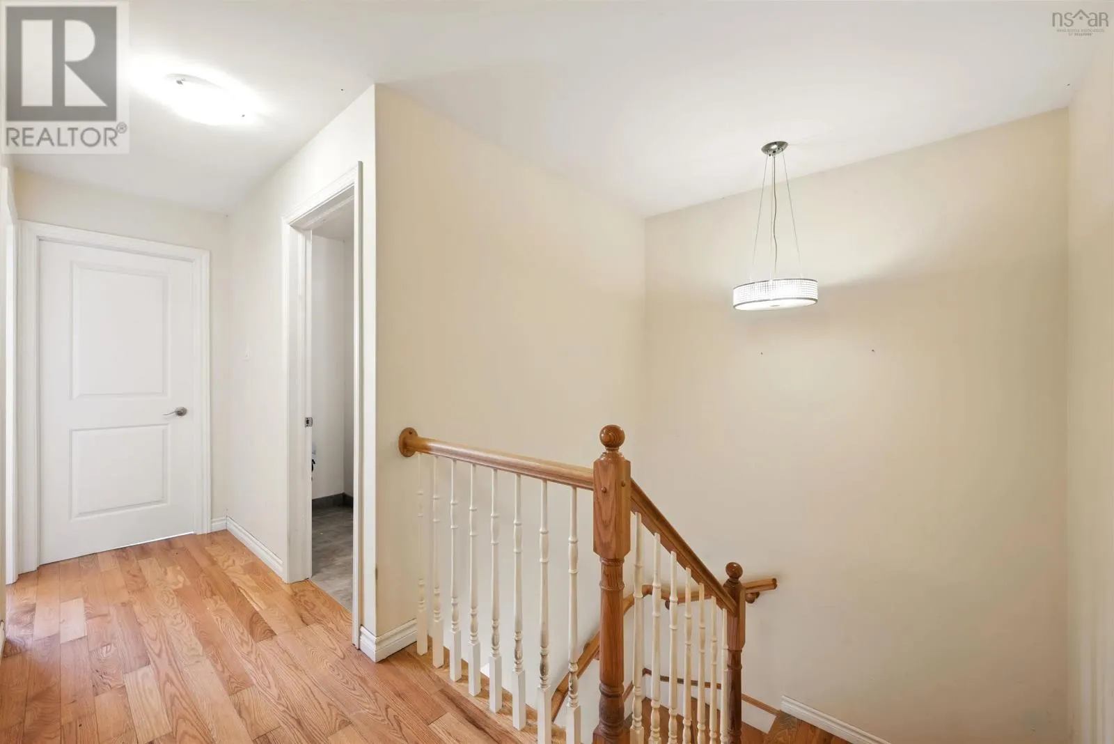69 Alabaster Way