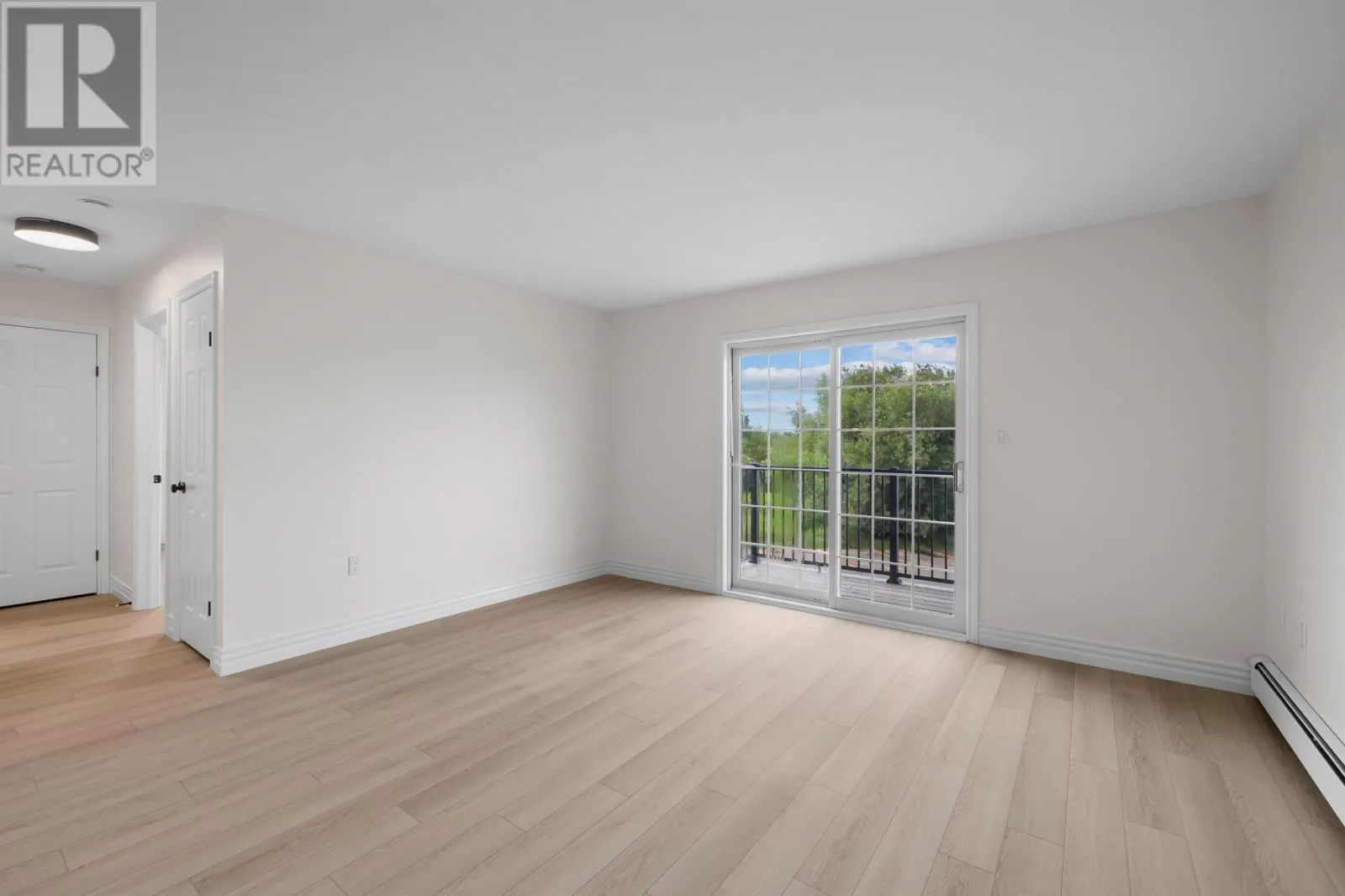 11 22 Waterview Heights