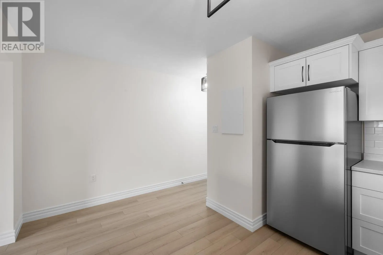 11 22 Waterview Heights