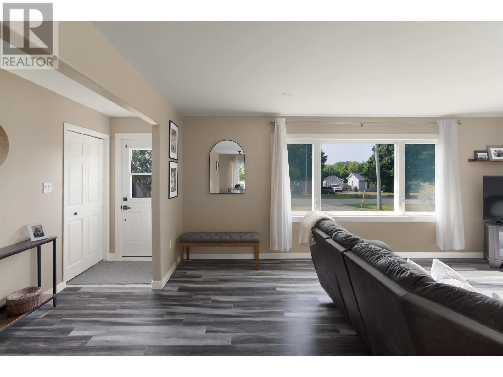 17 Clearview Drive