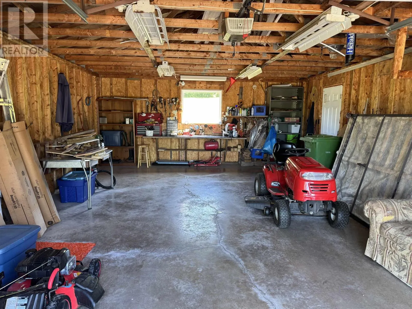 40 Sharmac Drive