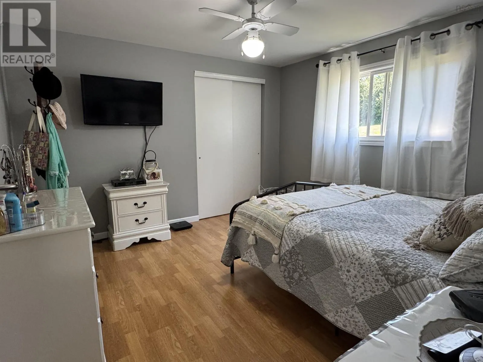40 Sharmac Drive