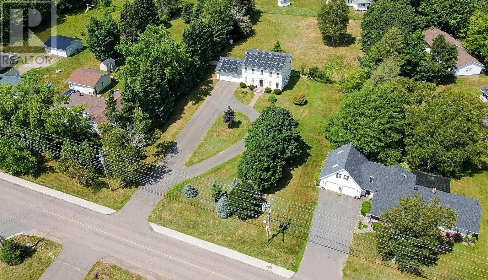 14 Royalty Road