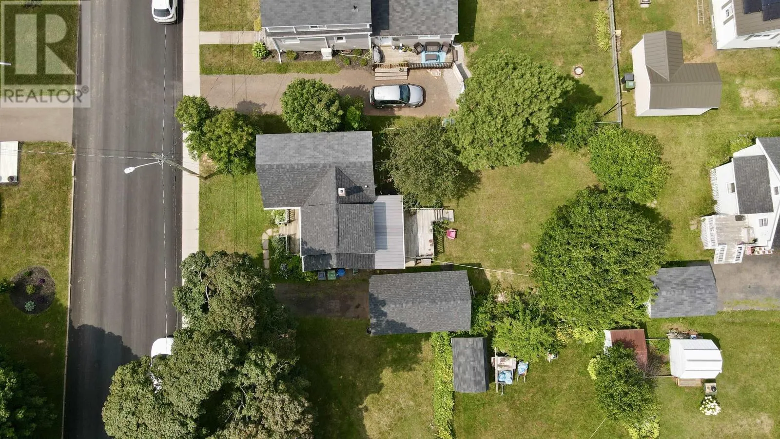 407 Willow Avenue