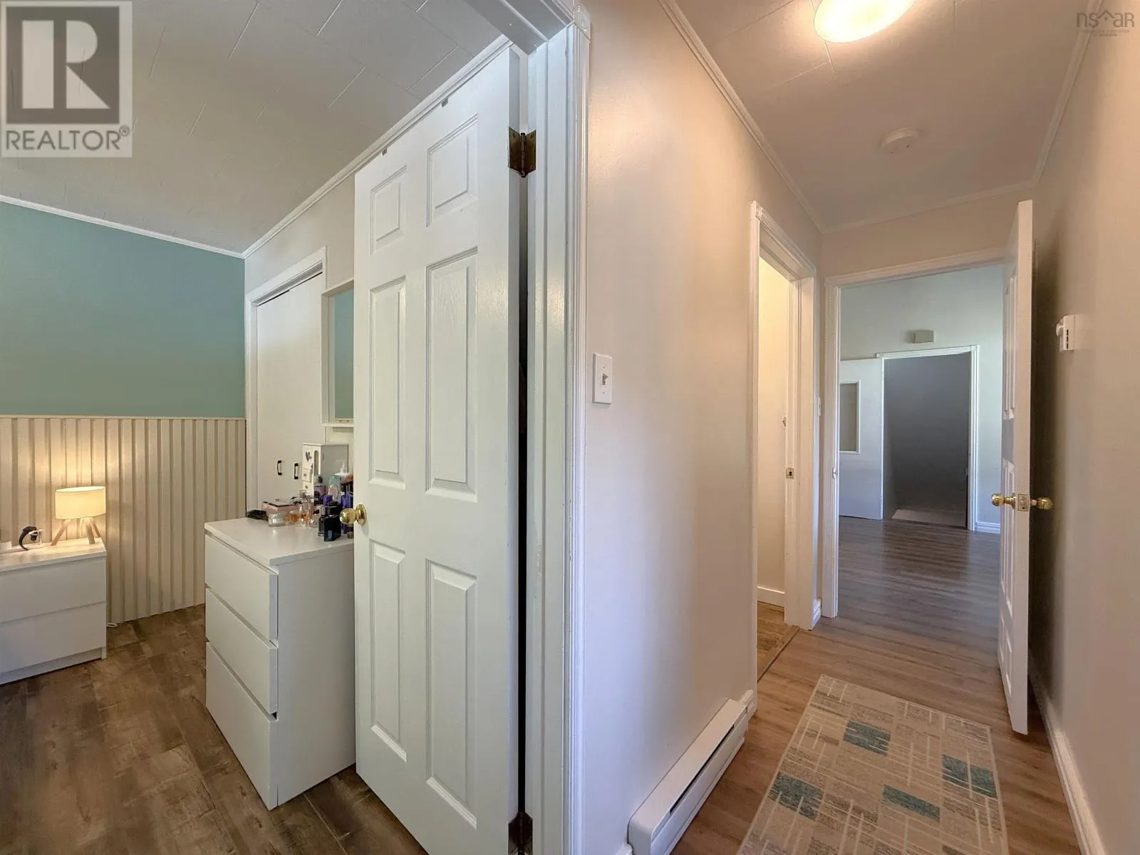 32 Murray Drive