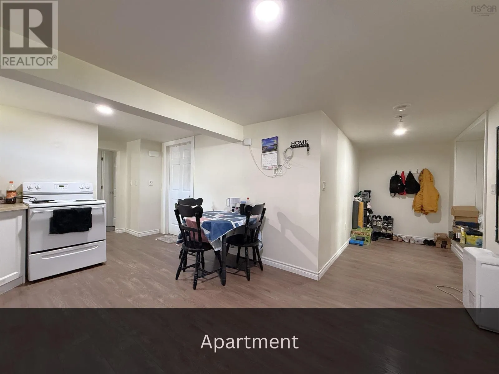 32 Murray Drive