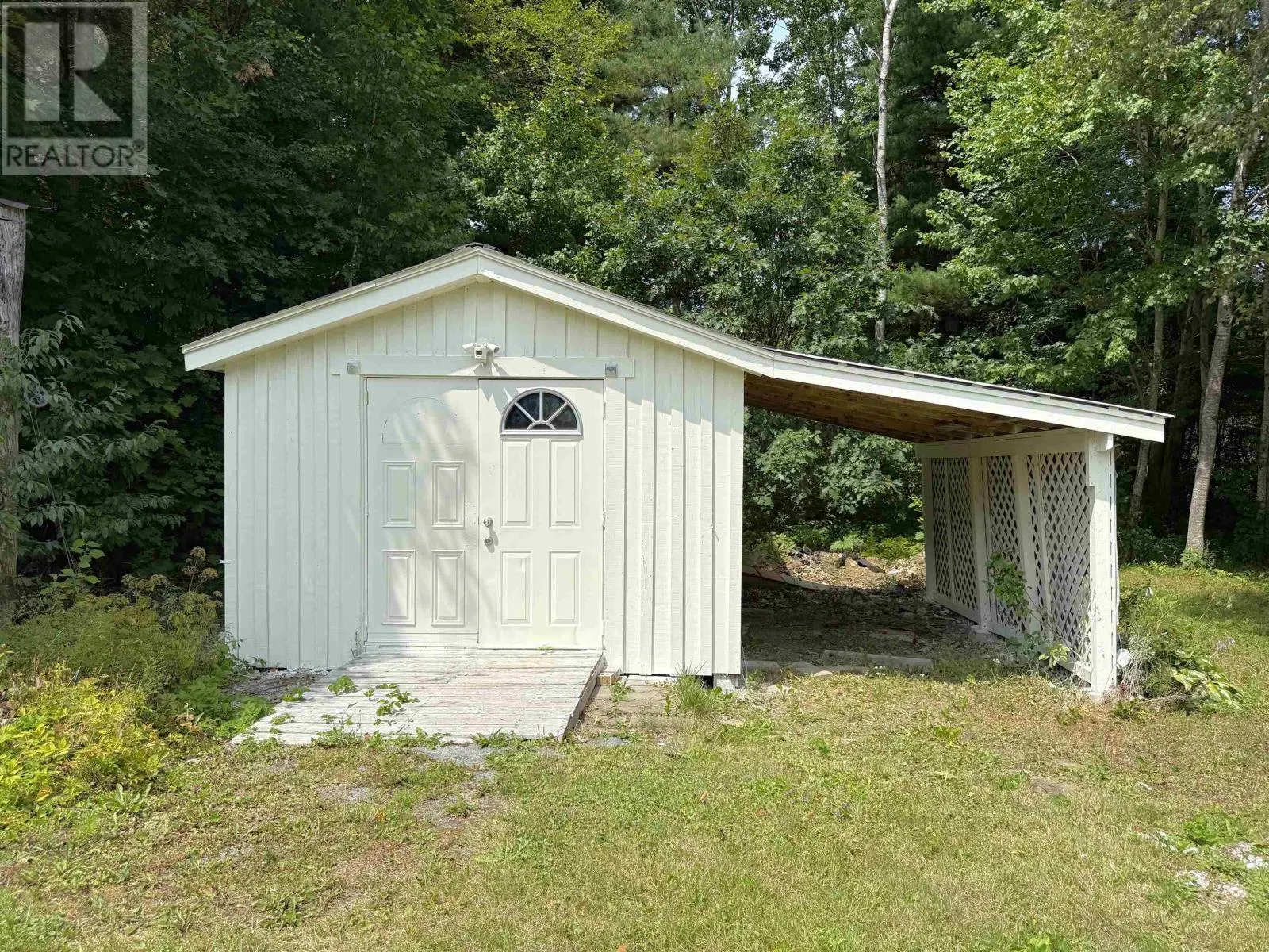 32 Murray Drive