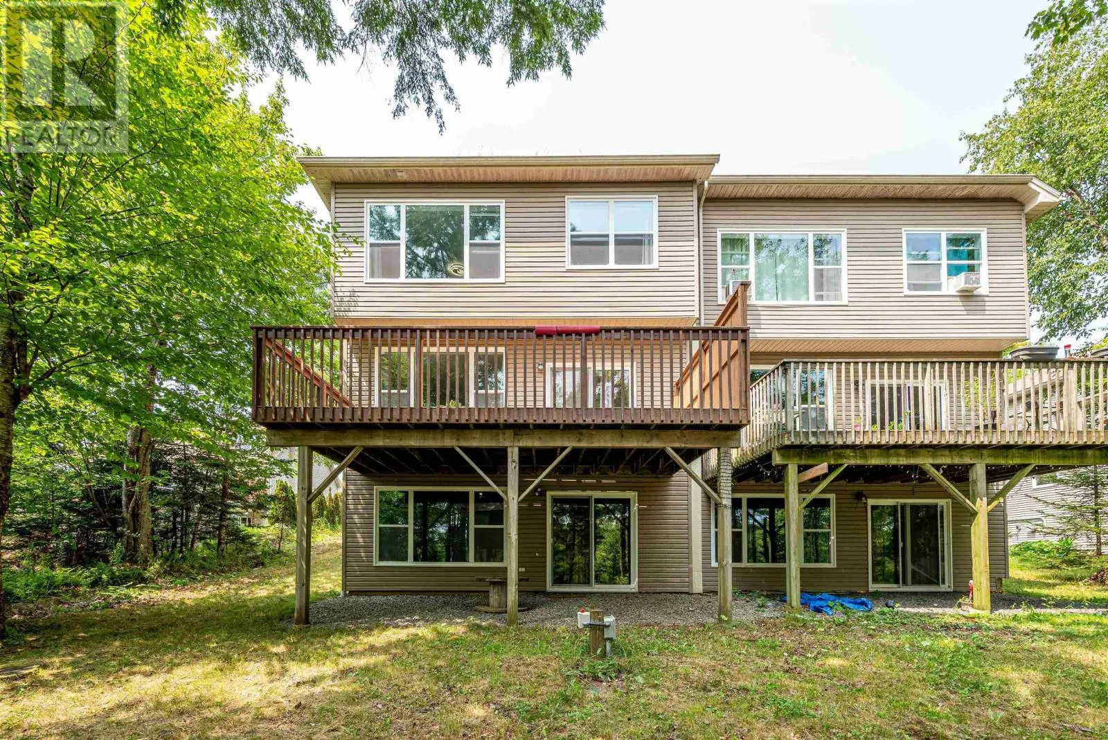 30 Oxer Close