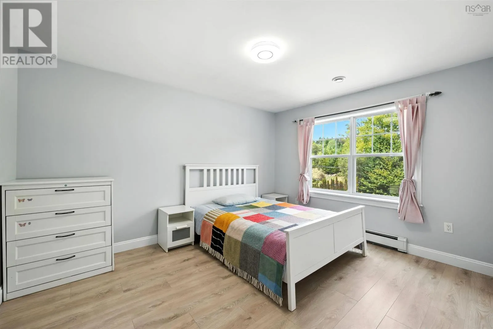 30 Oxer Close